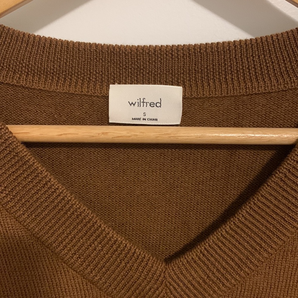 Aritzia Olive Brown V-Neck Long Sleeve Sweater Dress - Picture 8 of 8